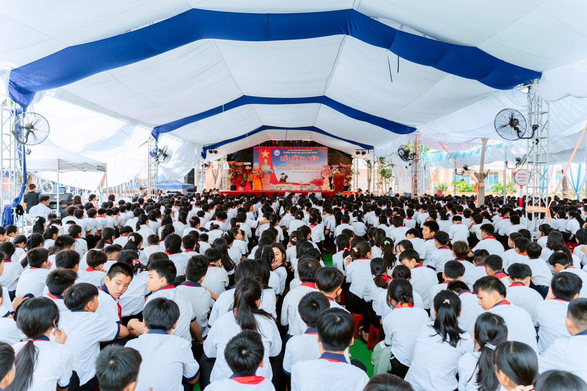 Lễ tổng kết năm học 2023 - 2024 trường THCS Ngô Quyền | Ảnh: Đồng Nai Media